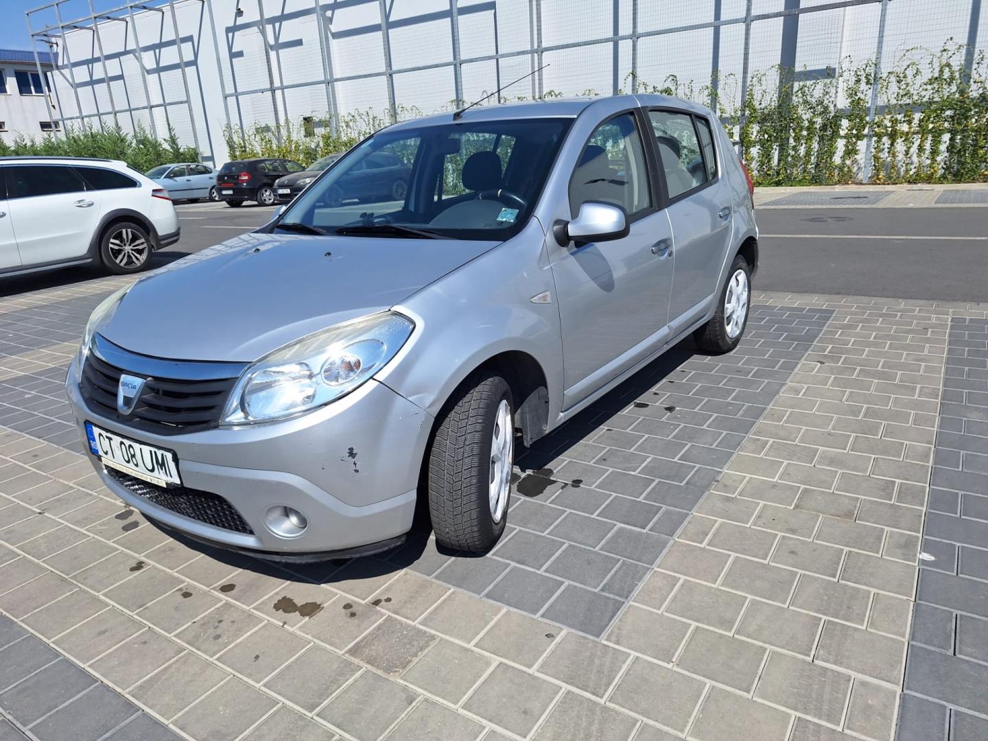 Cumpara/ Vinde online Dacia Sandero 2009 SH, la cel mai bun pret pentru tine!