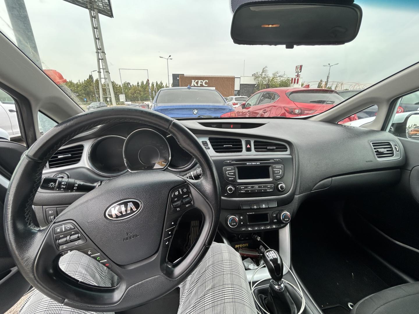 Cumpara/ Vinde online Kia ProCeed 2013 SH, la cel mai bun pret pentru tine!