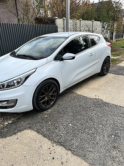 Cumpără / Vinde Kia ProCeed 2013 SH, la cel mai bun pret pentru tine!