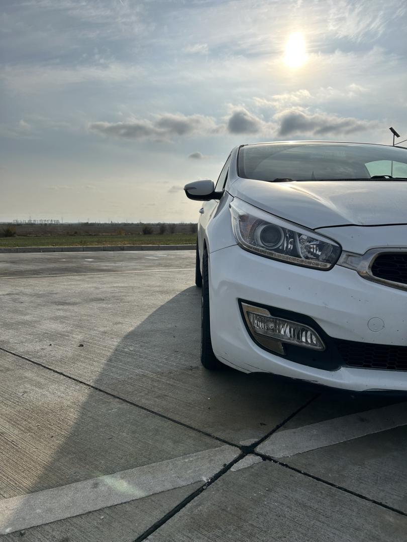 Cumpara/ Vinde online Kia ProCeed 2013 SH, la cel mai bun pret pentru tine!