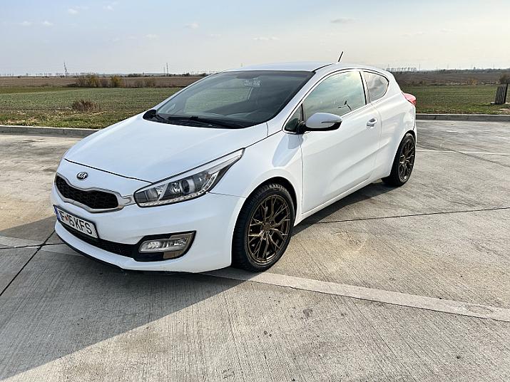 Cumpără / Vinde Kia ProCeed 2013 SH, la cel mai bun pret pentru tine!