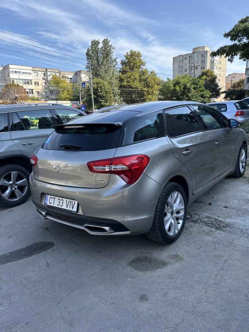 Cumpara/ Vinde online Citroen DS5 2015 SH, la cel mai bun pret pentru tine!