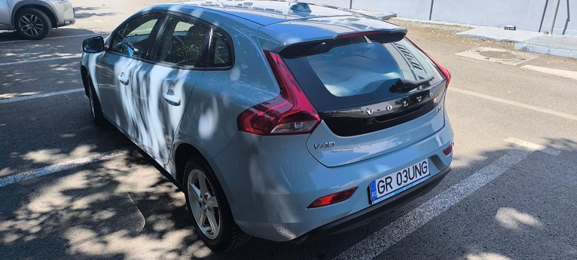 Cumpără / Vinde Volvo V40 2017 SH, la cel mai bun pret pentru tine!