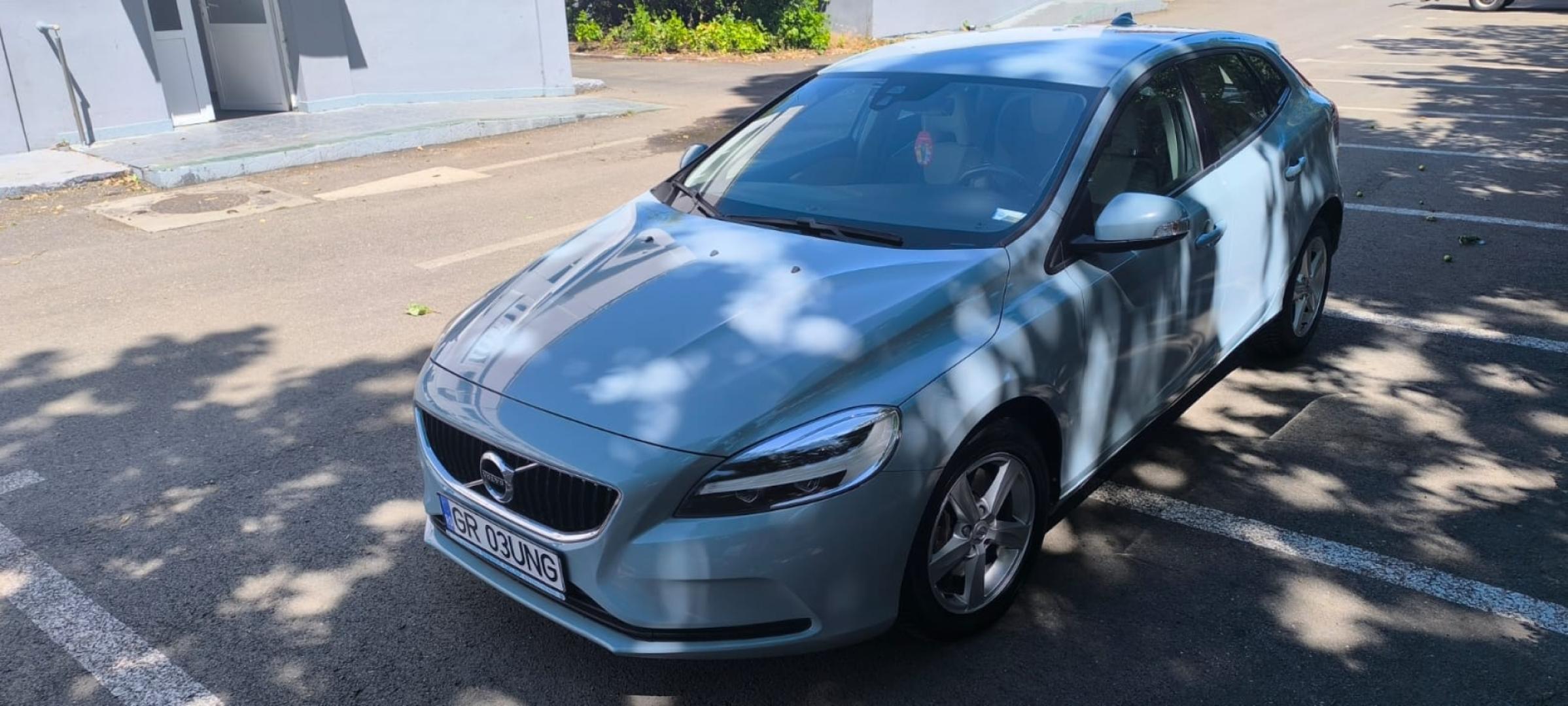 Cumpara/ Vinde online Volvo V40 2017 SH, la cel mai bun pret pentru tine!