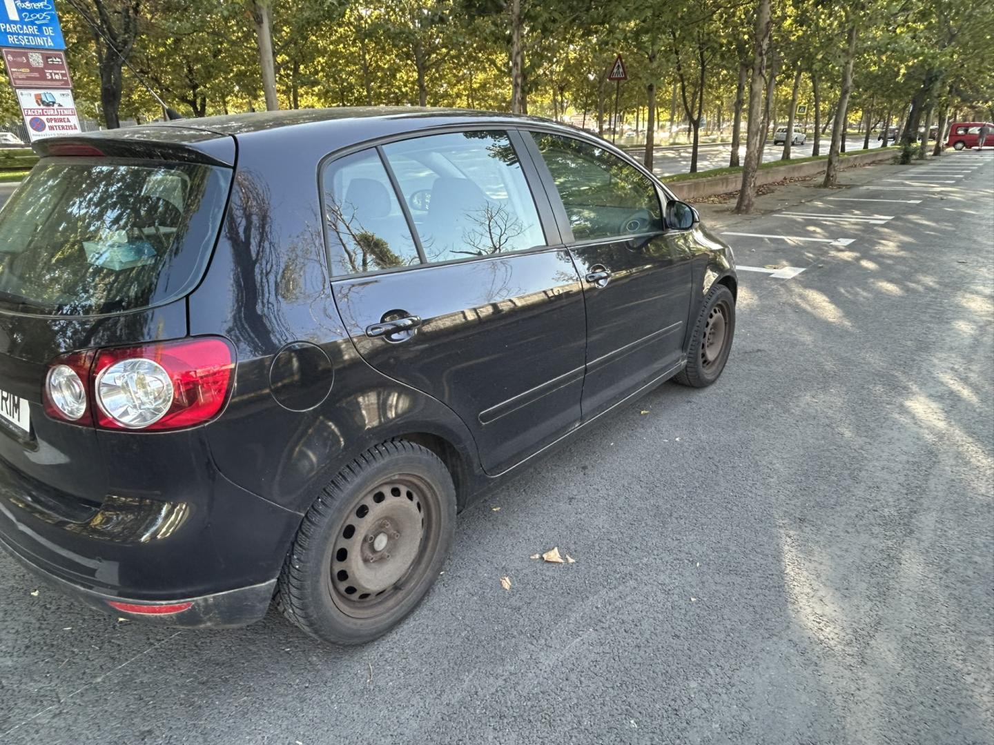 Cumpara/ Vinde online Volkswagen Golf Plus 2007 SH, la cel mai bun pret pentru tine!