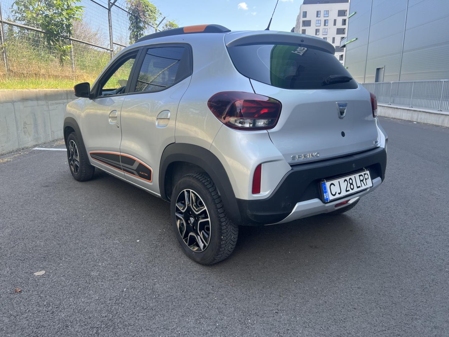 Cumpara/ Vinde online Dacia Spring 2021 SH, la cel mai bun pret pentru tine!