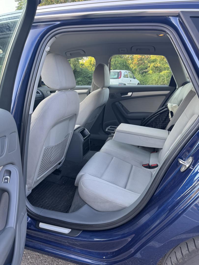 Cumpara/ Vinde online Audi 100 2012 SH, la cel mai bun pret pentru tine!