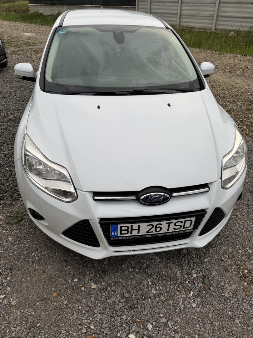 Cumpara/ Vinde online Ford Focus 2014 SH, la cel mai bun pret pentru tine!