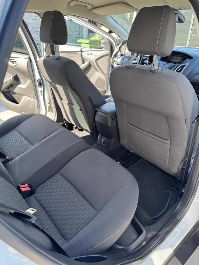 Cumpara/ Vinde online Ford Focus 2014 SH, la cel mai bun pret pentru tine!