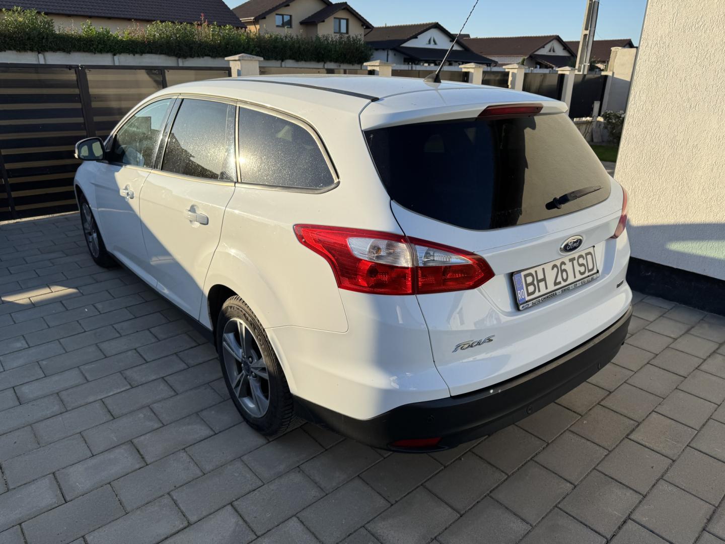 Cumpara/ Vinde online Ford Focus 2014 SH, la cel mai bun pret pentru tine!