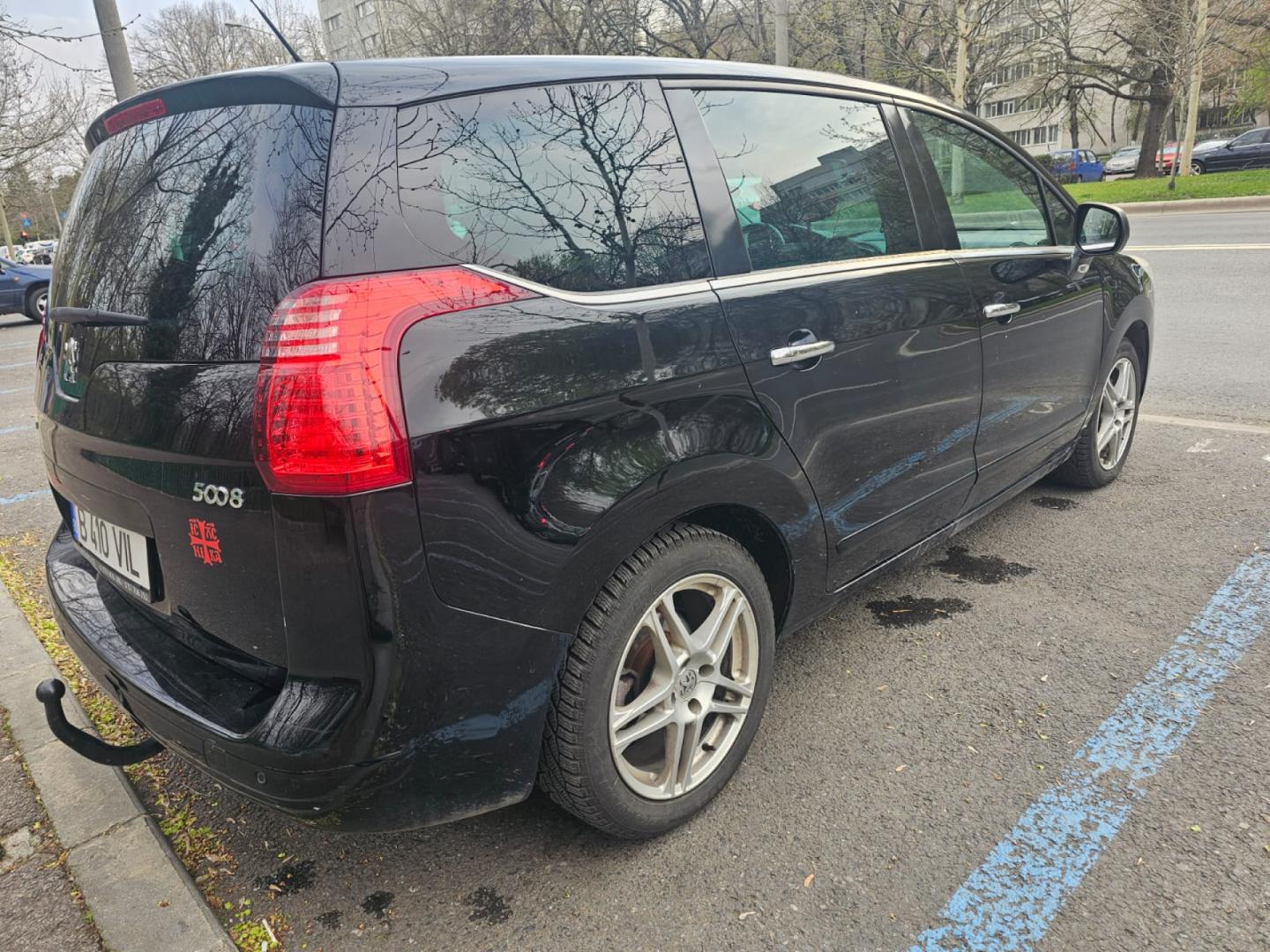 Cumpara/ Vinde online Peugeot 5008 2009 SH, la cel mai bun pret pentru tine!