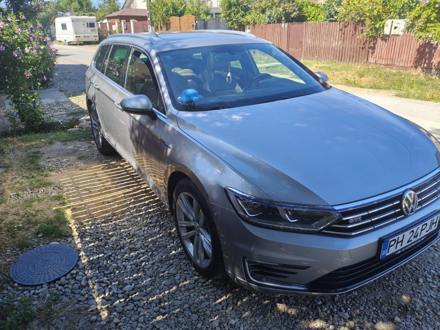 Cumpara/ Vinde online Volkswagen Passat 2015 SH, la cel mai bun pret pentru tine!