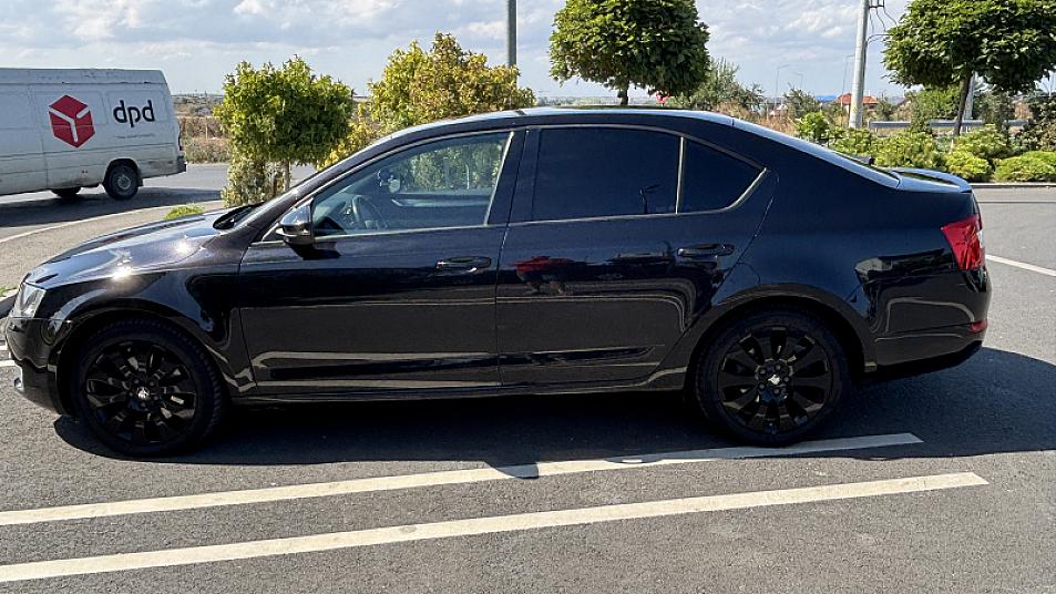 Cumpără / Vinde Skoda Octavia 2016 SH, la cel mai bun pret pentru tine!