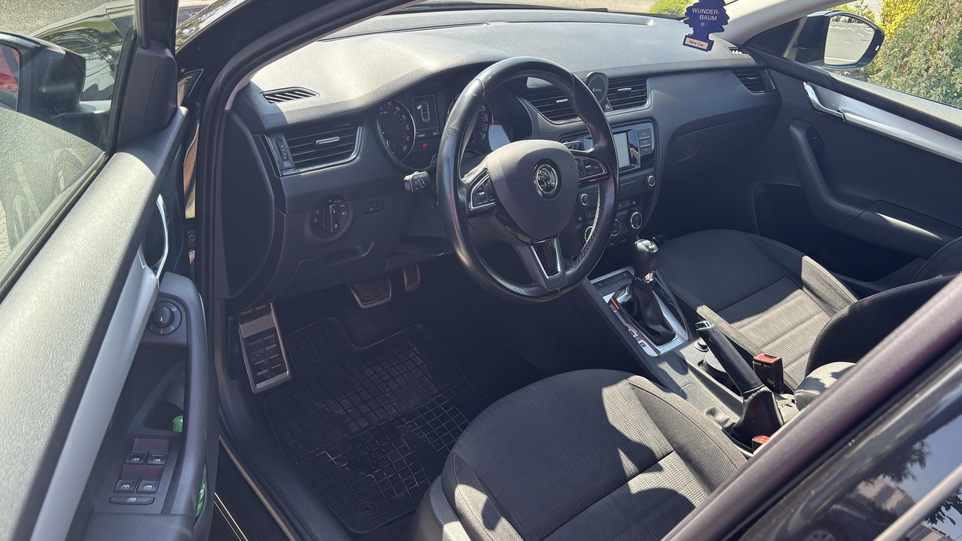 Cumpara/ Vinde online Skoda Octavia 2016 SH, la cel mai bun pret pentru tine!