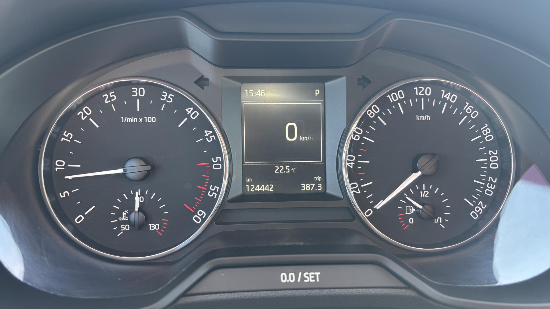 Cumpara/ Vinde online Skoda Octavia 2016 SH, la cel mai bun pret pentru tine!