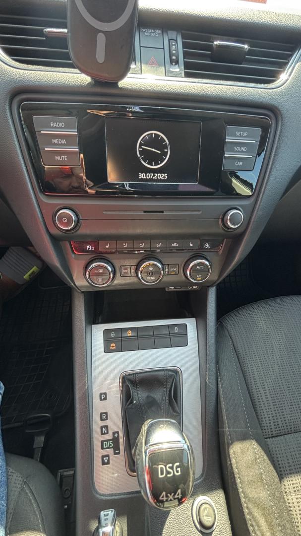 Cumpara/ Vinde online Skoda Octavia 2016 SH, la cel mai bun pret pentru tine!