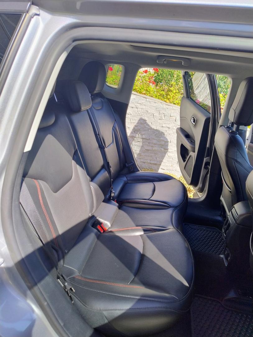 Cumpara/ Vinde online Jeep Compass 2019 SH, la cel mai bun pret pentru tine!