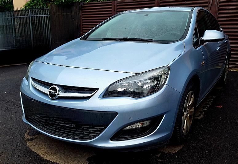Cumpără / Vinde Opel Astra 2017 SH, la cel mai bun pret pentru tine!