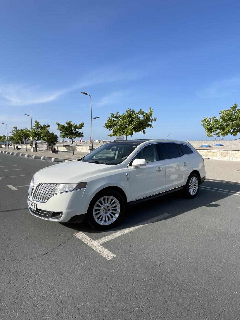 Cumpara/ Vinde online Lincoln Aviator 2012 SH, la cel mai bun pret pentru tine!