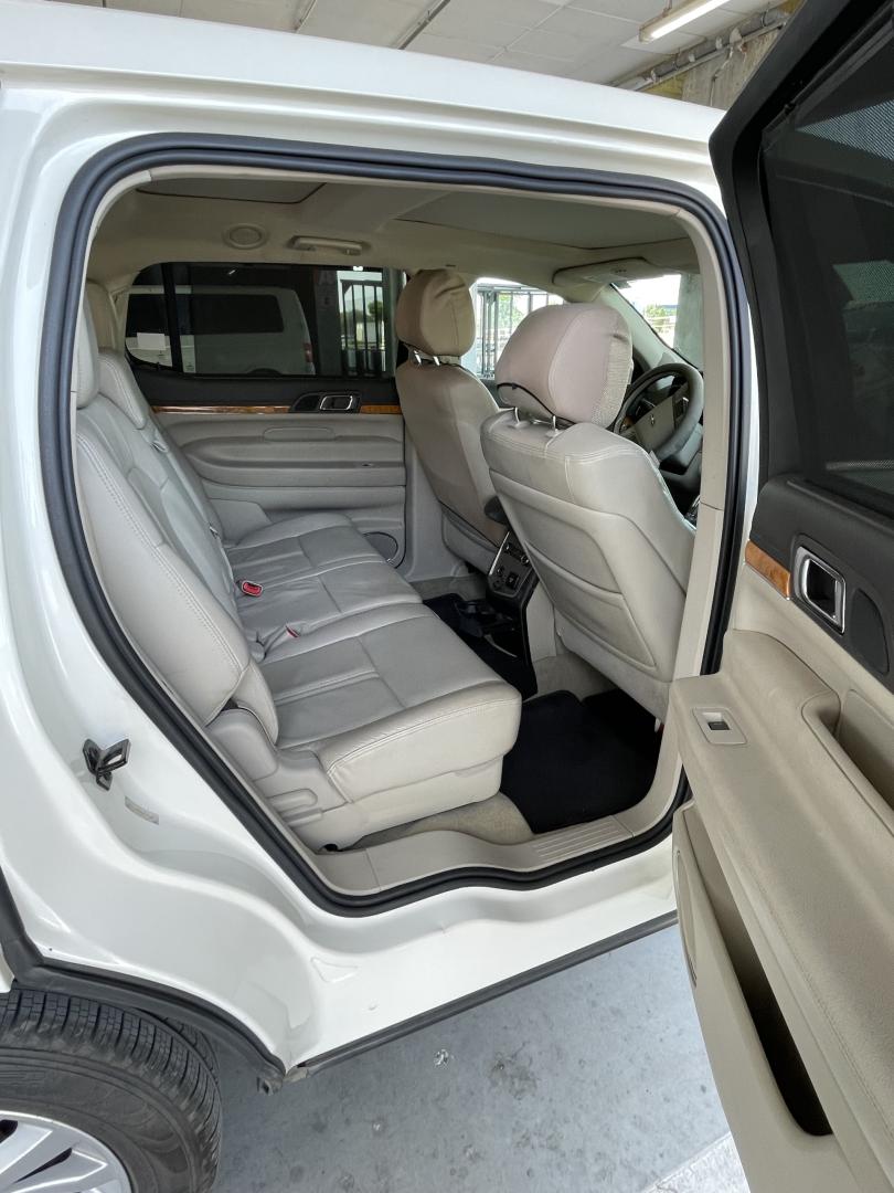 Cumpara/ Vinde online Lincoln Aviator 2012 SH, la cel mai bun pret pentru tine!