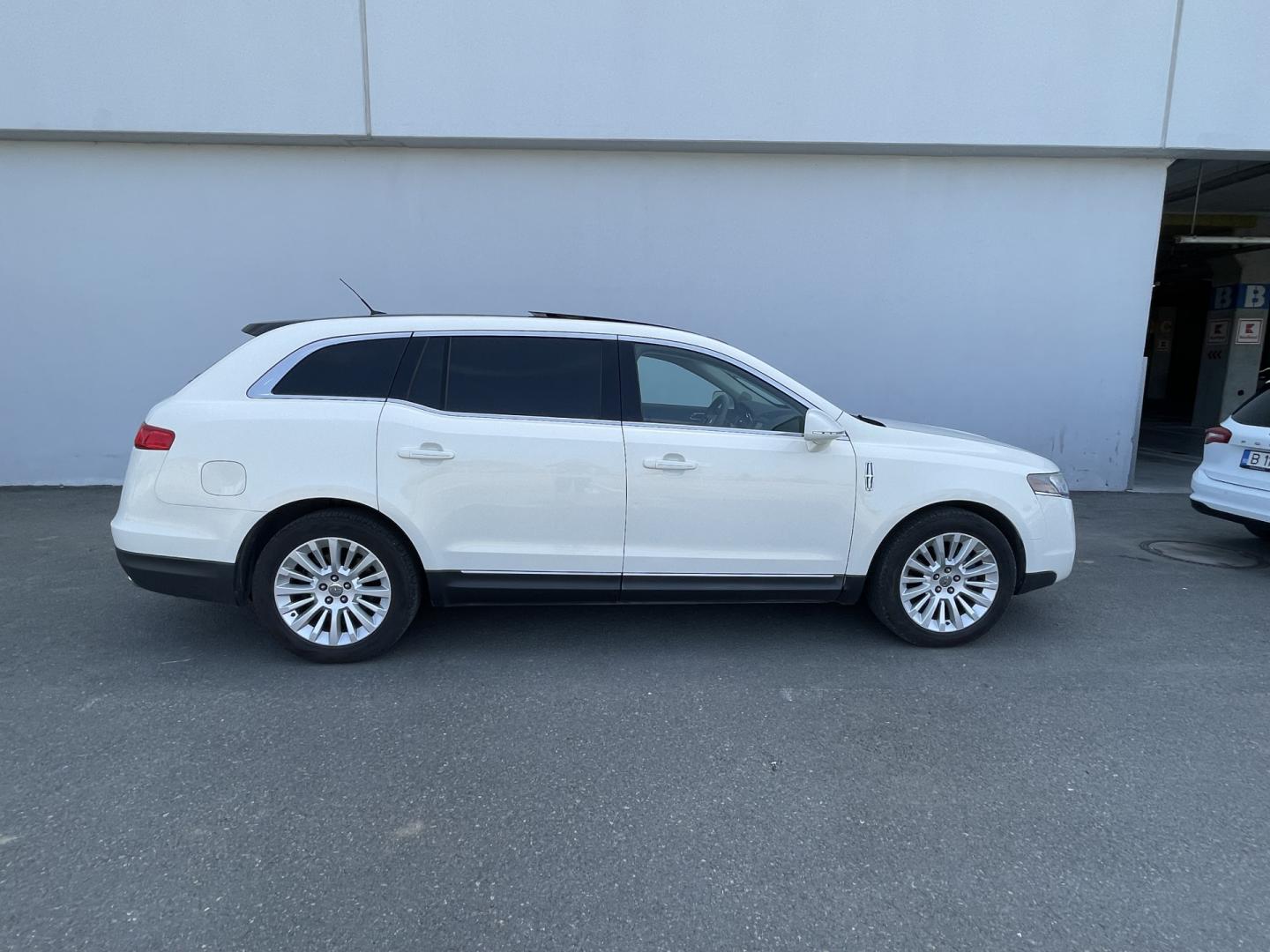 Cumpara/ Vinde online Lincoln Aviator 2012 SH, la cel mai bun pret pentru tine!