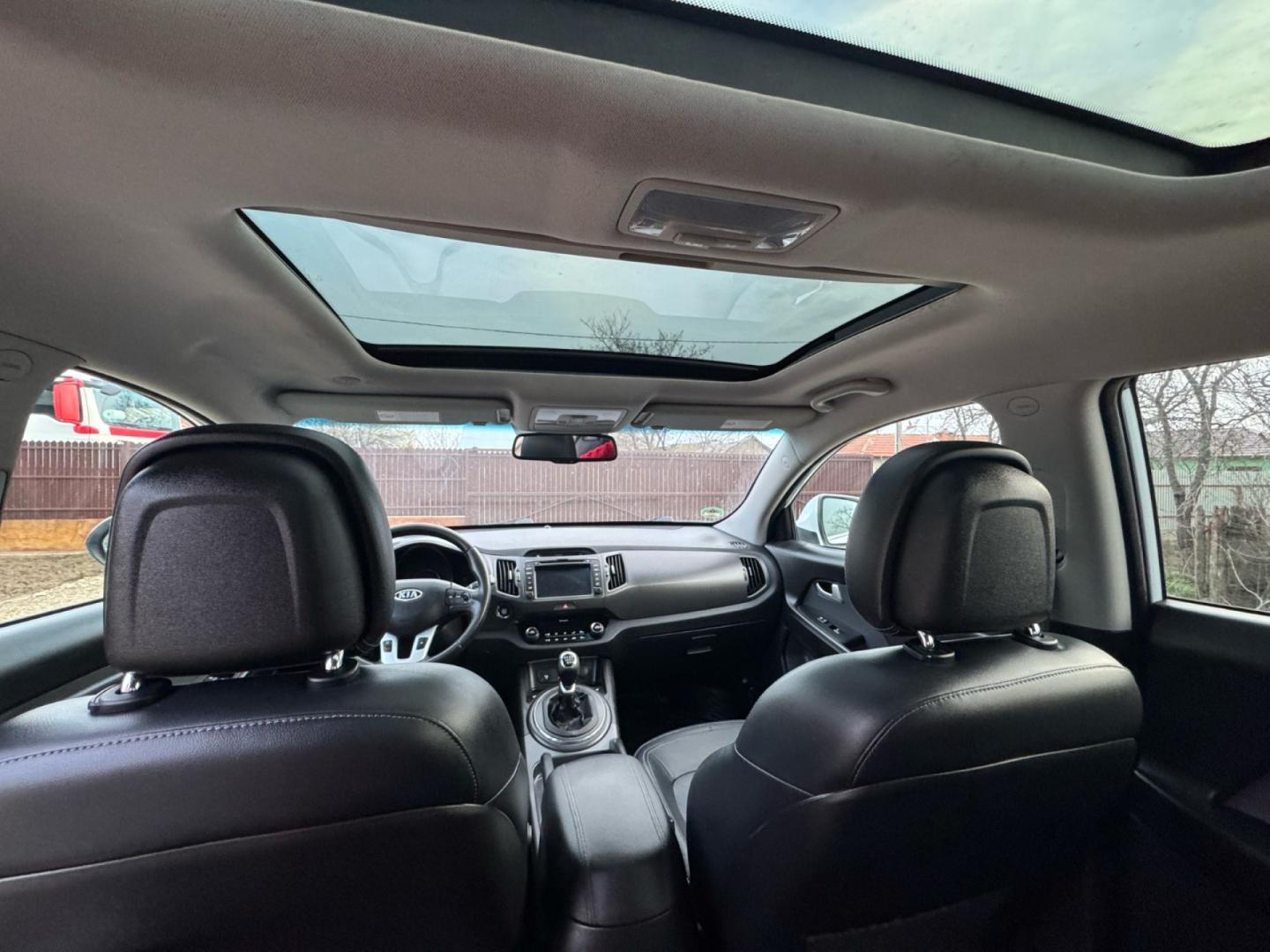 Cumpara/ Vinde online Kia Sportage 2011 SH, la cel mai bun pret pentru tine!