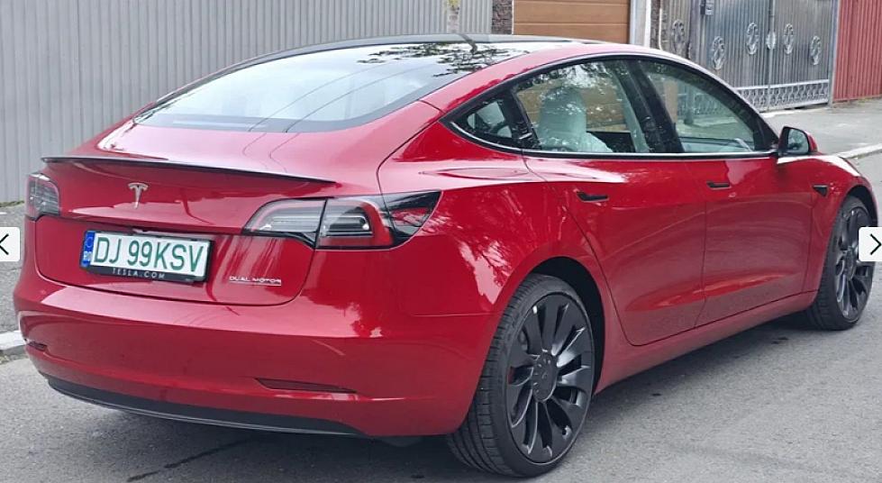 Cumpără / Vinde Tesla Model 3 2023 SH, la cel mai bun pret pentru tine!