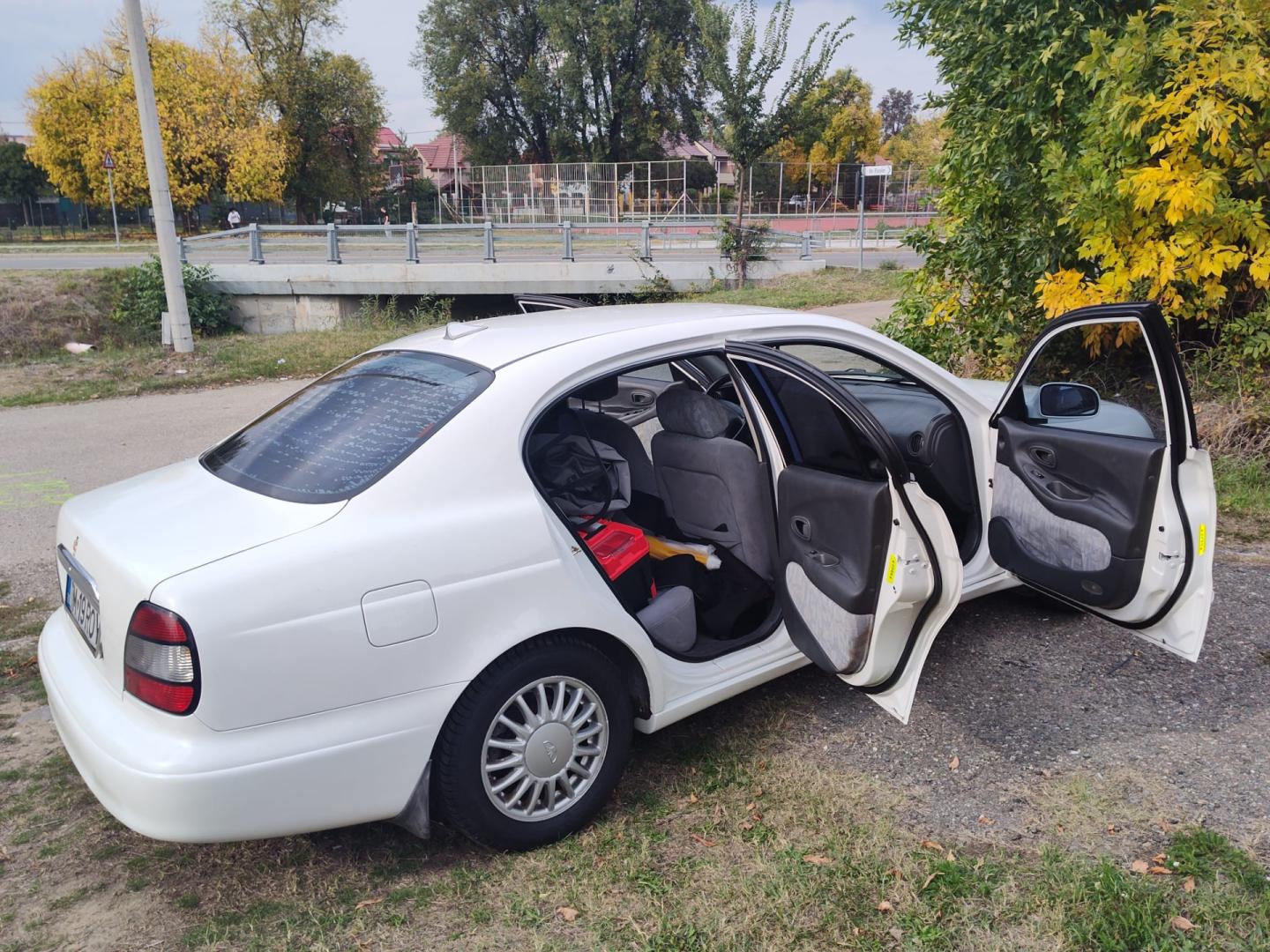 Cumpara/ Vinde online Daewoo Leganza 1999 SH, la cel mai bun pret pentru tine!