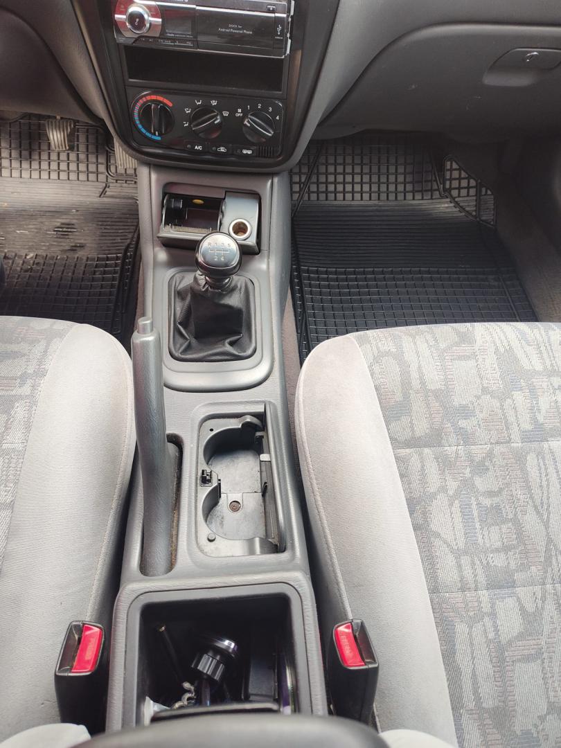 Cumpara/ Vinde online Daewoo Leganza 1999 SH, la cel mai bun pret pentru tine!