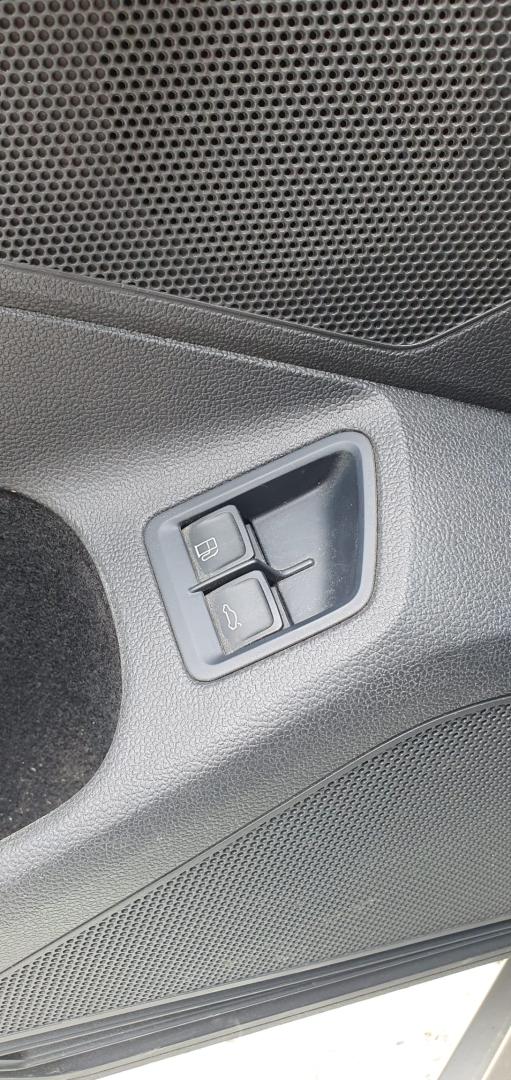 Cumpara/ Vinde online Volkswagen Passat Variant 2016 SH, la cel mai bun pret pentru tine!