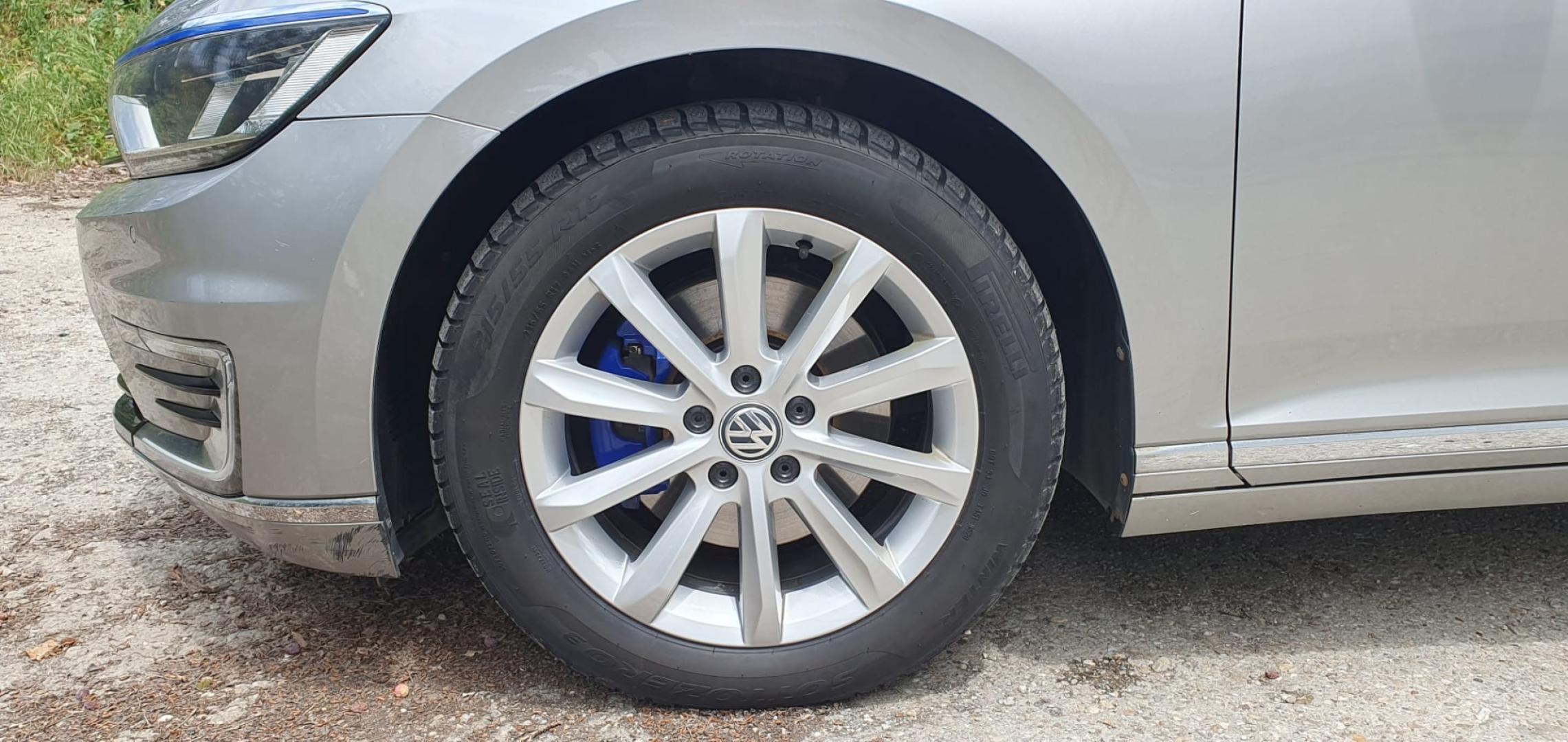 Cumpara/ Vinde online Volkswagen Passat Variant 2016 SH, la cel mai bun pret pentru tine!