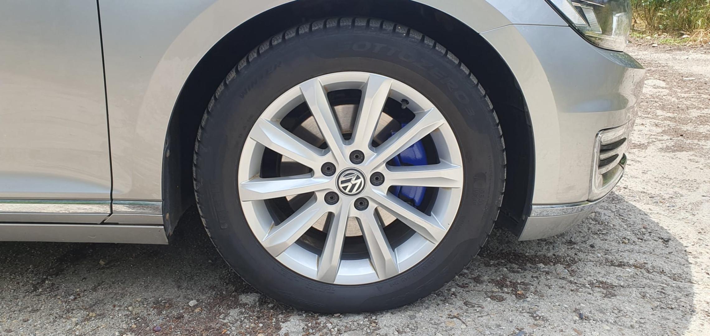 Cumpara/ Vinde online Volkswagen Passat Variant 2016 SH, la cel mai bun pret pentru tine!