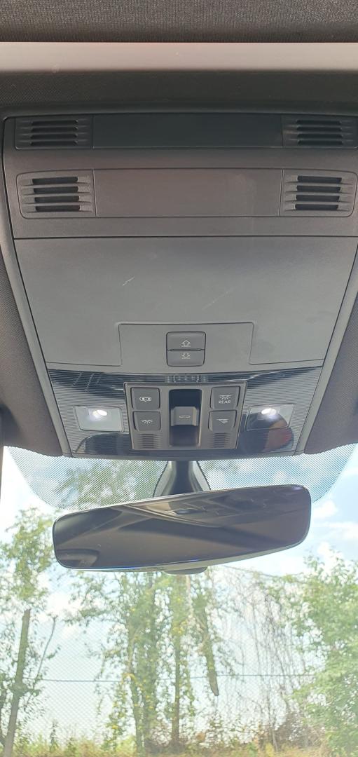 Cumpara/ Vinde online Volkswagen Passat Variant 2016 SH, la cel mai bun pret pentru tine!