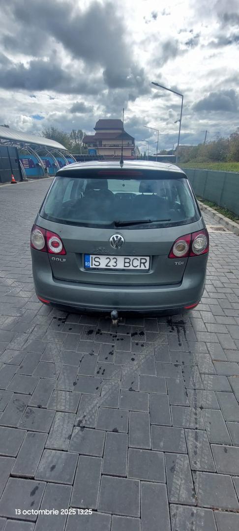 Cumpara/ Vinde online Volkswagen Golf Plus 2006 SH, la cel mai bun pret pentru tine!