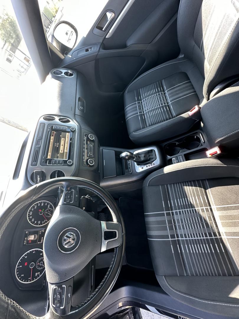 Cumpara/ Vinde online Volkswagen Tiguan 2015 SH, la cel mai bun pret pentru tine!