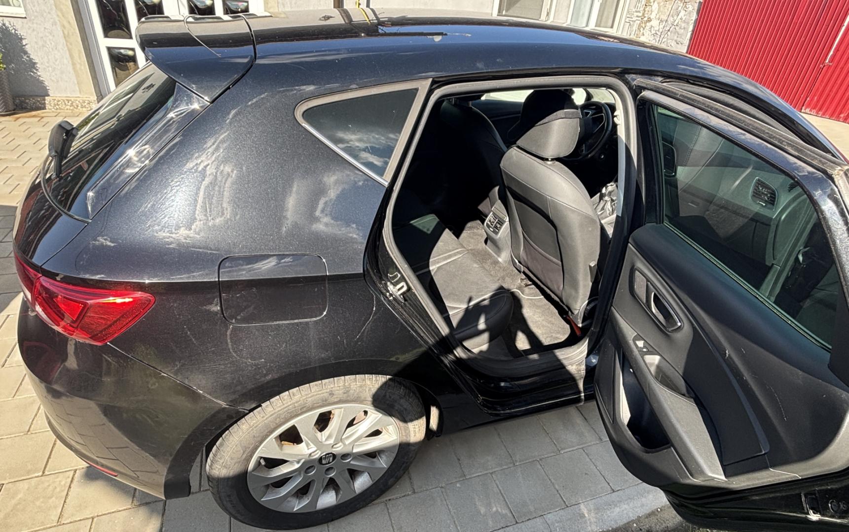 Cumpara/ Vinde online Seat Leon 2015 SH, la cel mai bun pret pentru tine!