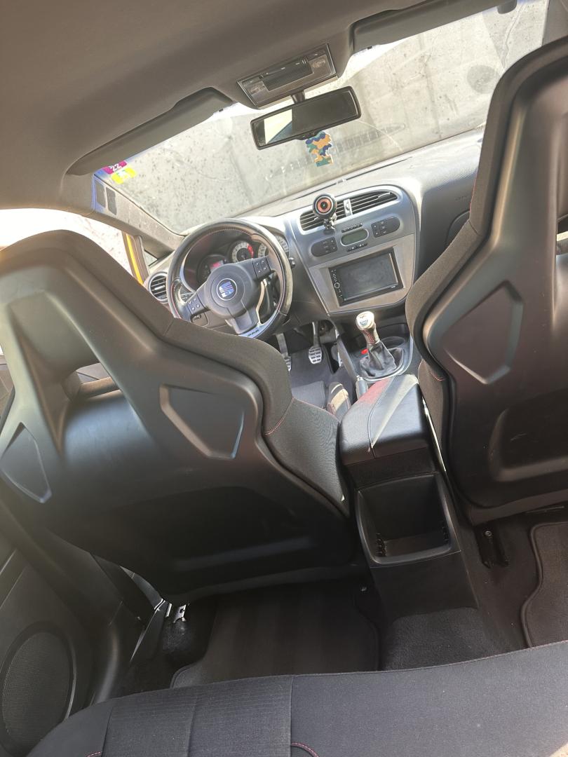 Cumpara/ Vinde online Seat Leon 2007 SH, la cel mai bun pret pentru tine!