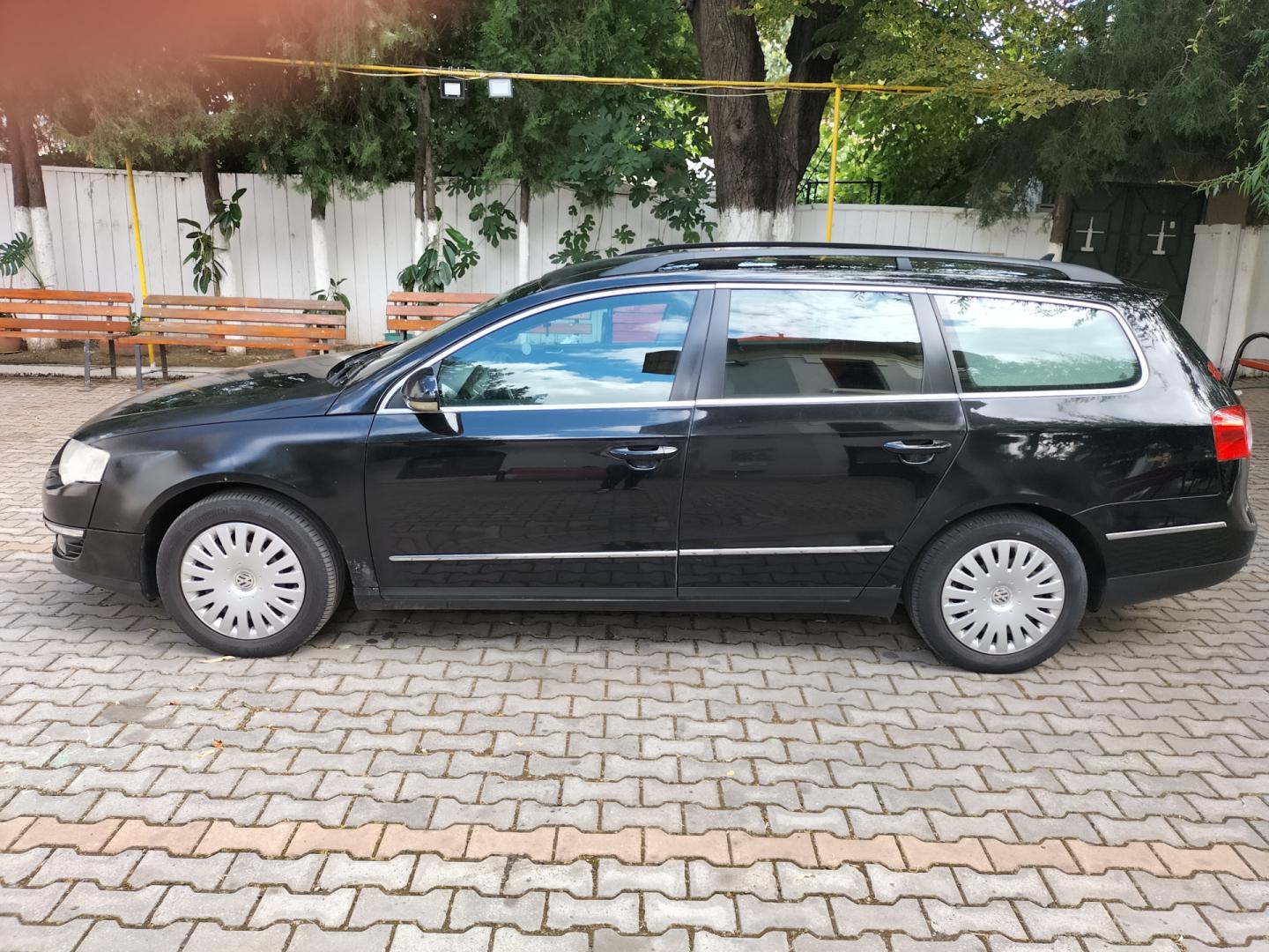 Cumpara/ Vinde online Volkswagen Passat Variant 2010 SH, la cel mai bun pret pentru tine!