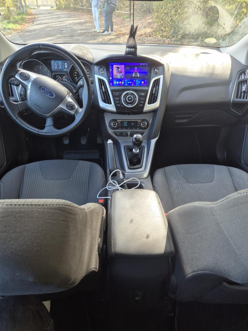 Cumpara/ Vinde online Ford Focus 2014 SH, la cel mai bun pret pentru tine!