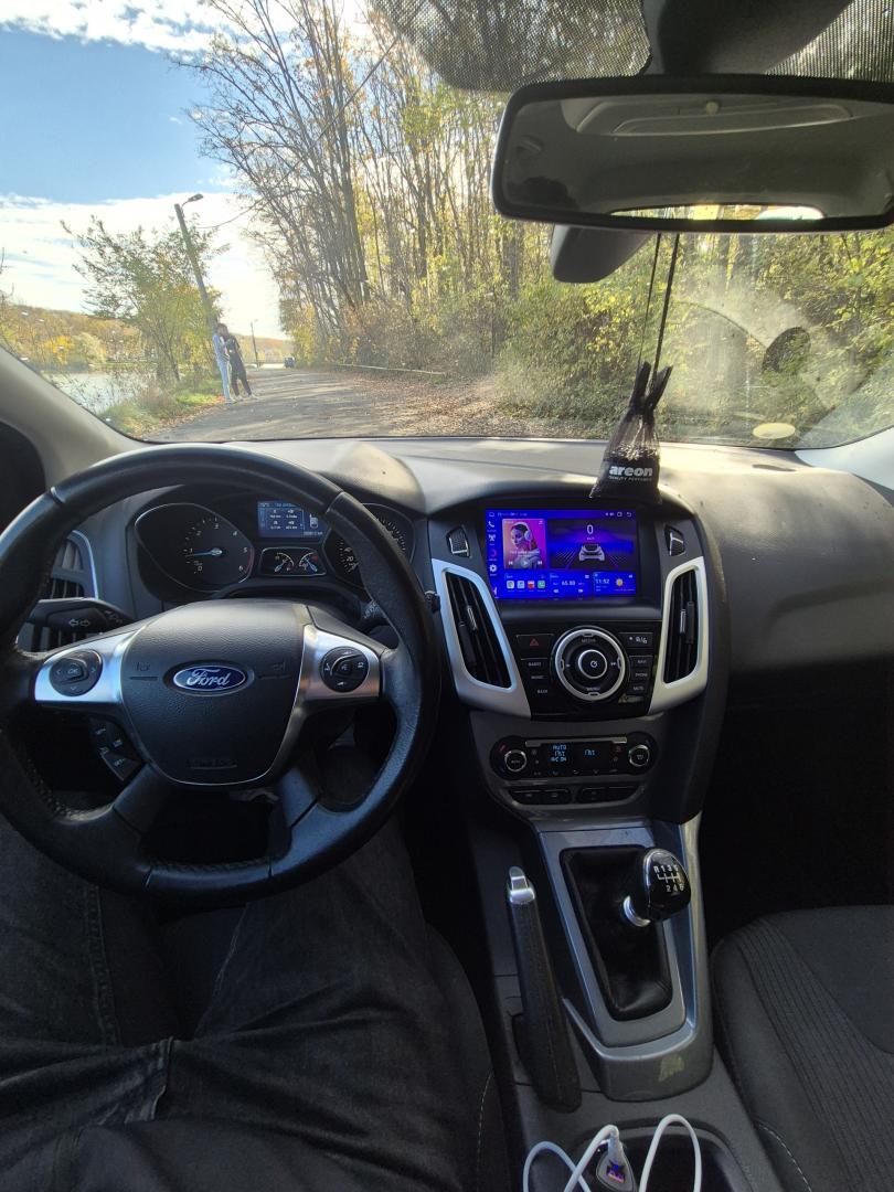 Cumpara/ Vinde online Ford Focus 2014 SH, la cel mai bun pret pentru tine!
