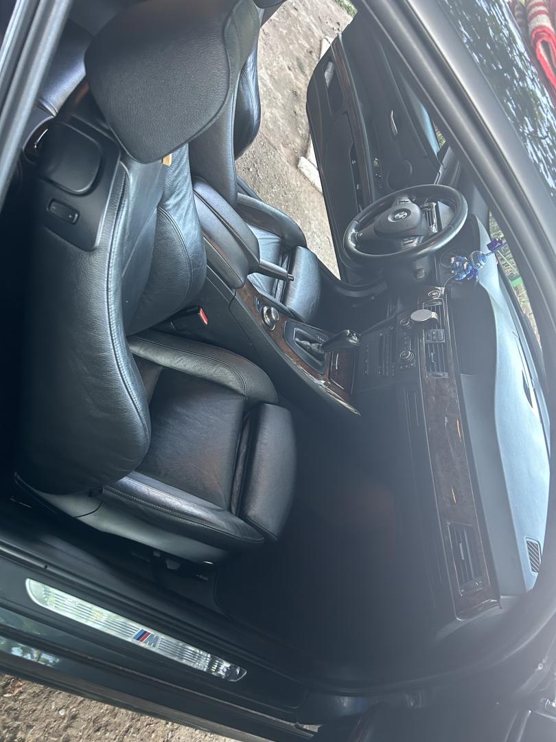 Cumpara/ Vinde online BMW 325 2007 SH, la cel mai bun pret pentru tine!