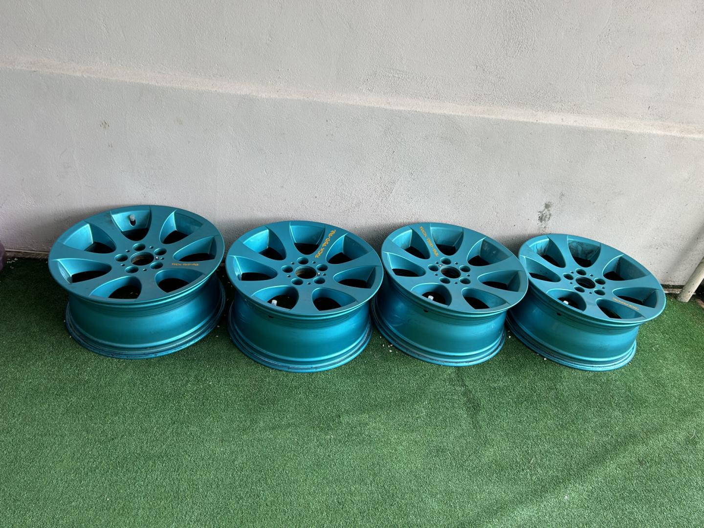 Cumpara/ Vinde online BMW 325 2007 SH, la cel mai bun pret pentru tine!