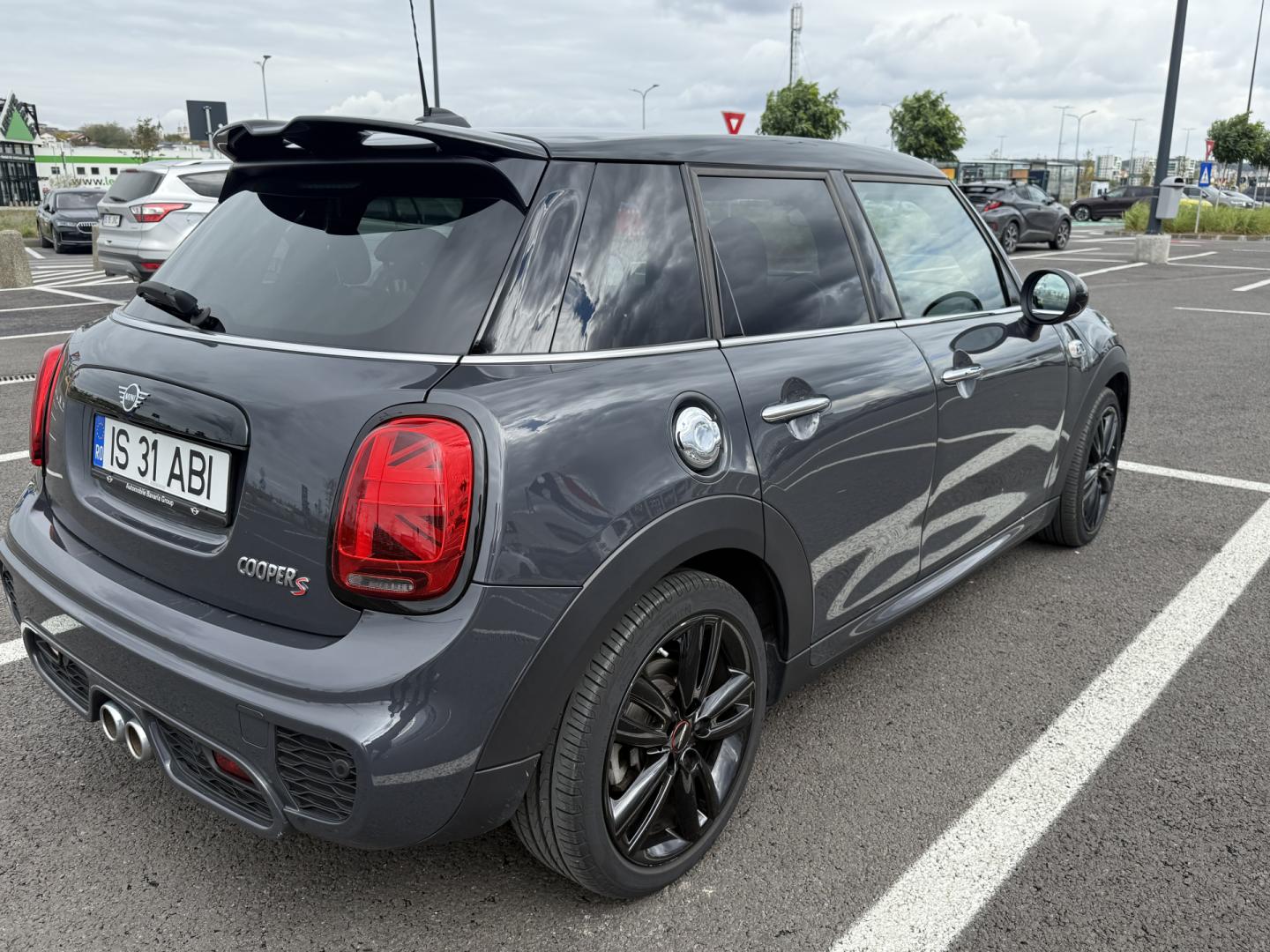 Cumpara/ Vinde online MINI Cooper S 2018 SH, la cel mai bun pret pentru tine!