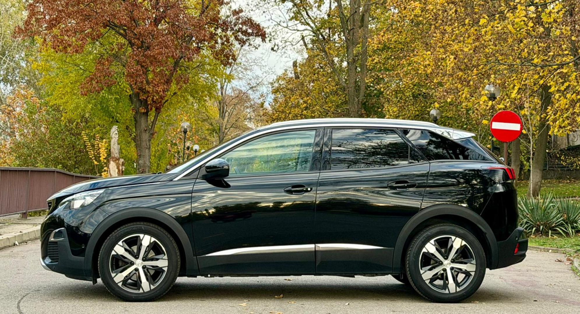 Cumpara/ Vinde online Peugeot 3008 2017 SH, la cel mai bun pret pentru tine!