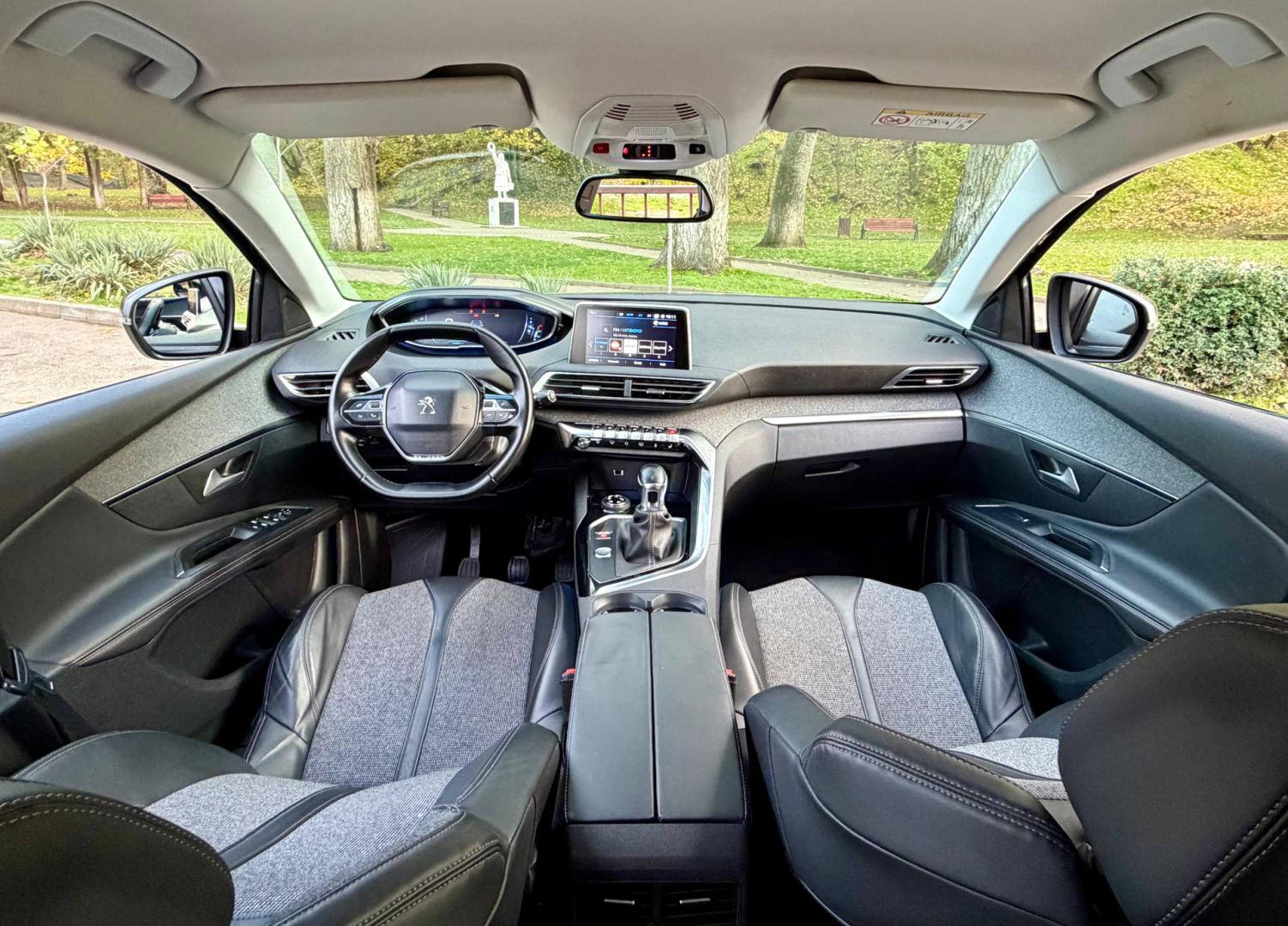 Cumpara/ Vinde online Peugeot 3008 2017 SH, la cel mai bun pret pentru tine!