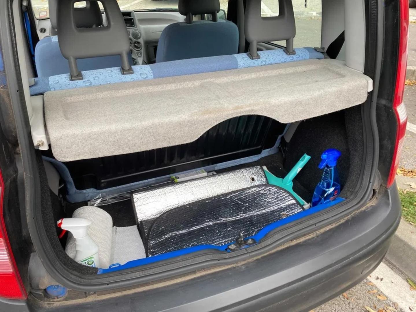 Cumpara/ Vinde online Fiat Panda 2005 SH, la cel mai bun pret pentru tine!