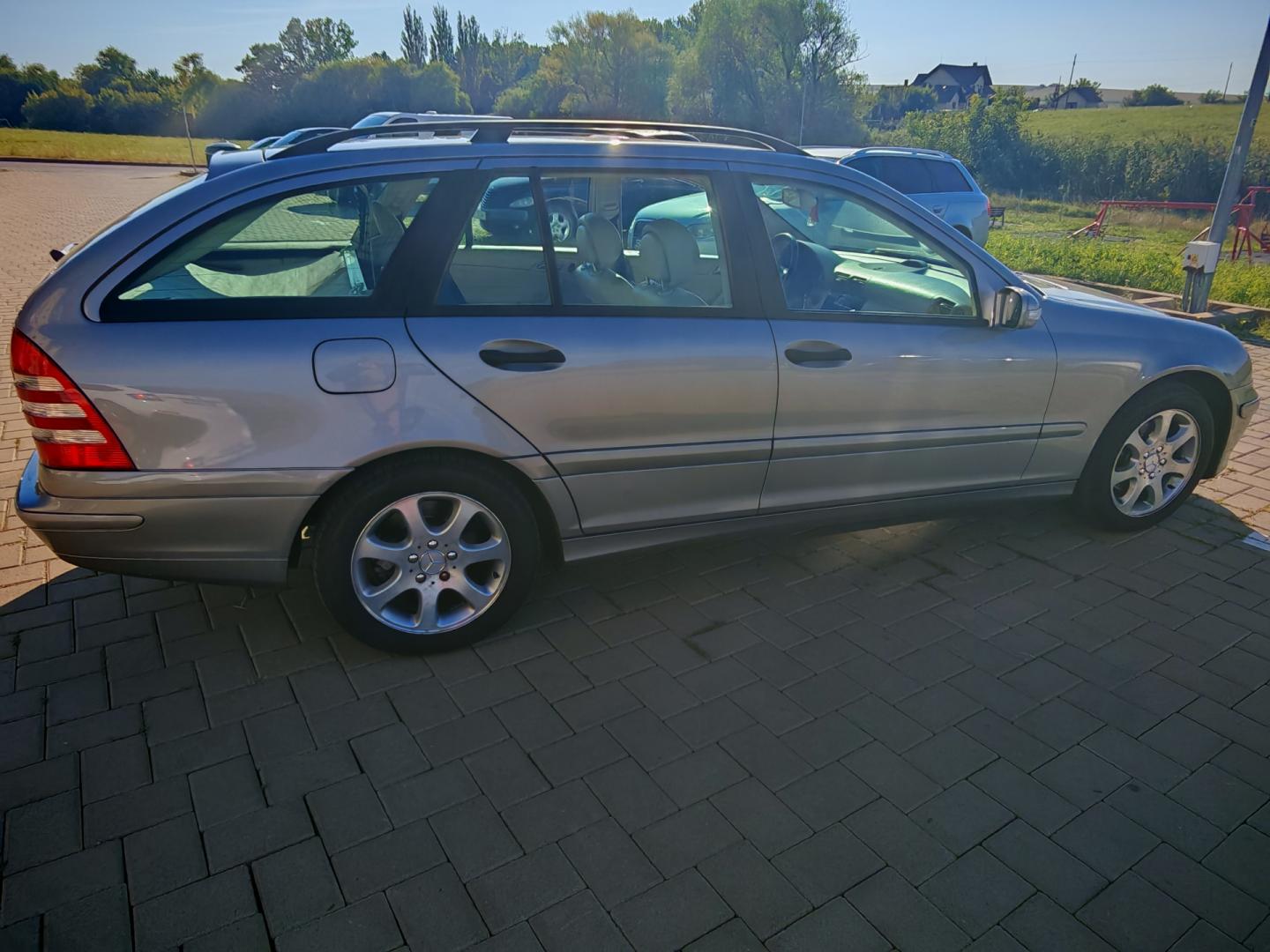 Cumpara/ Vinde online Mercedes-Benz C 220 2006 SH, la cel mai bun pret pentru tine!