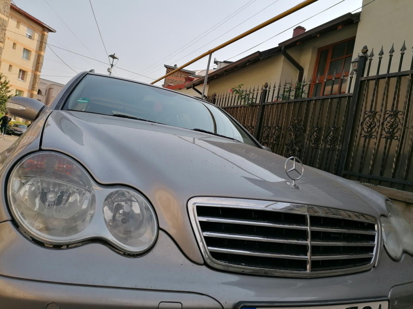 Cumpara/ Vinde online Mercedes-Benz C 220 2006 SH, la cel mai bun pret pentru tine!