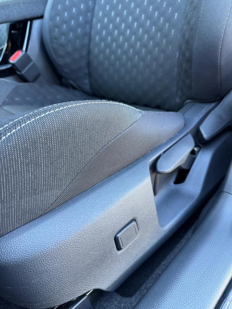 Cumpara/ Vinde online Toyota Corolla 2024 SH, la cel mai bun pret pentru tine!