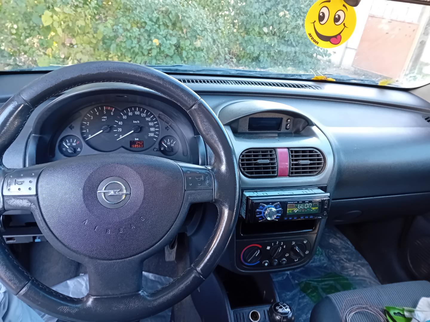 Cumpara/ Vinde online Opel Corsa 2003 SH, la cel mai bun pret pentru tine!